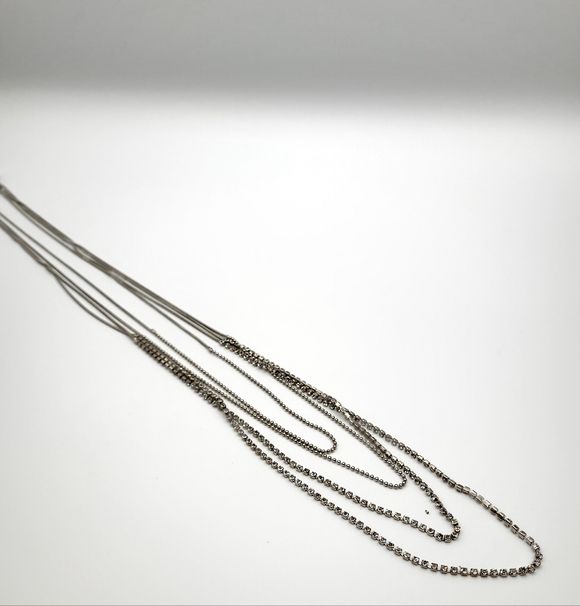 Chic Silver Multi-Layer Necklace - Picture 3 of 5